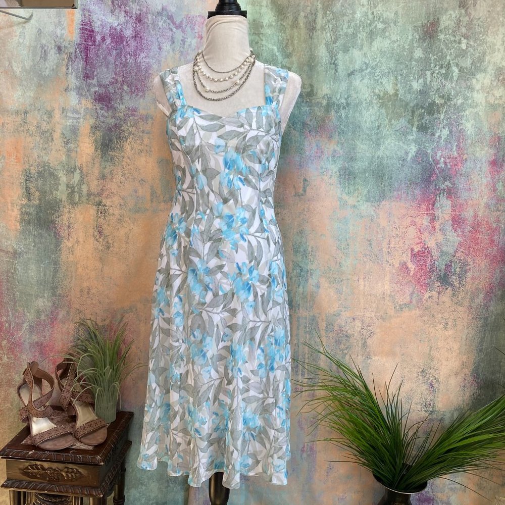 📌connected apparel Cute airy Floral Dress